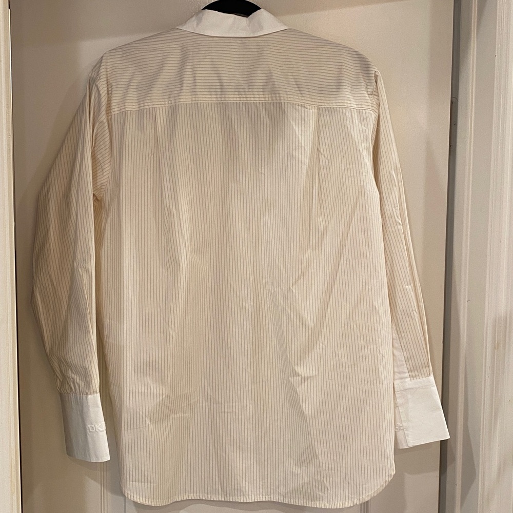 DKNY Jeans
Women's Long Sleeve Striped Collared Shirt NWT - Picture 10 of 10